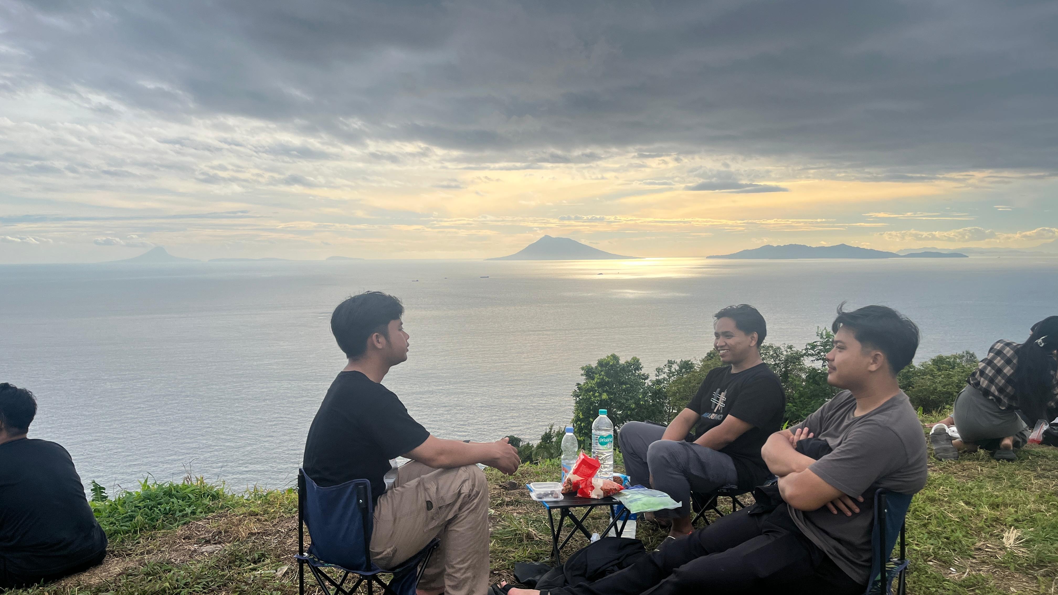 Lorem Ipsum is simply dummy text of the printing and typesetting industry. Lorem Ipsum has been the industry'